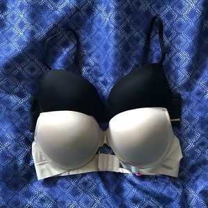 Vince Camuto Bra set